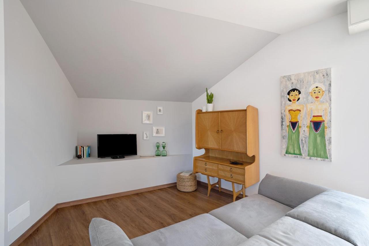 阿罗纳La Casa Del Riccio公寓 外观 照片